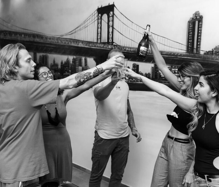 cannabis club 768x655