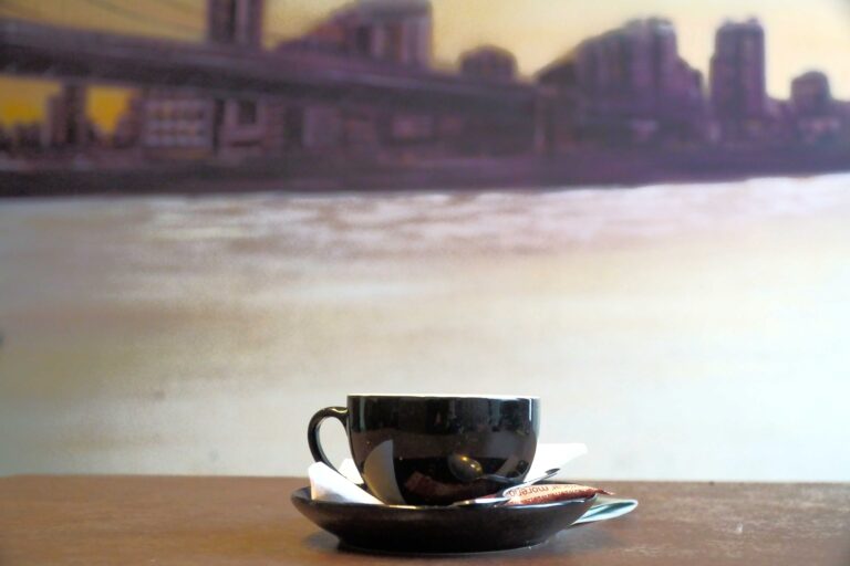 weed club barcelona 2 768x512